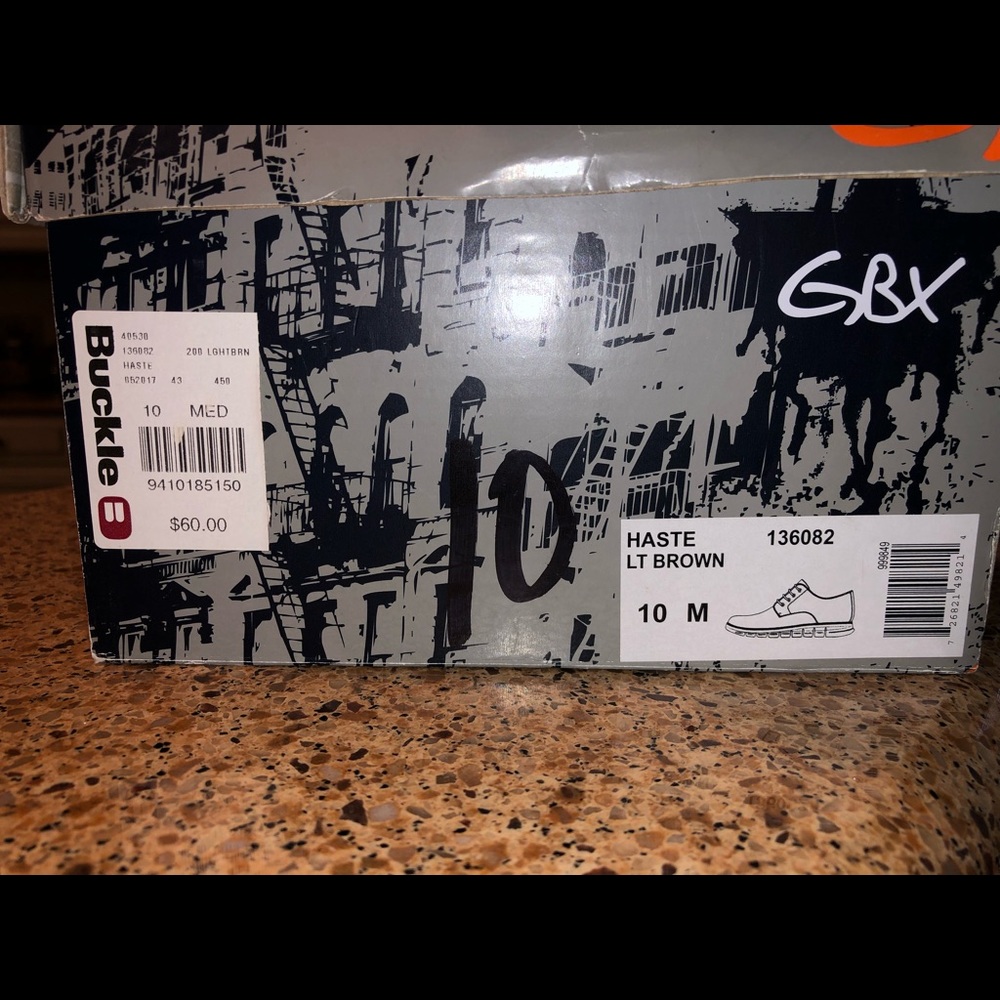 Men’s GBX oxfords in tan size 10